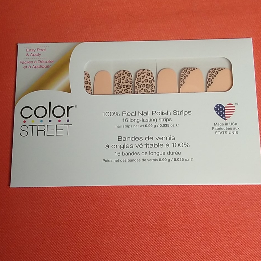 Color Street Trend Spotted Nail Strips New 😻